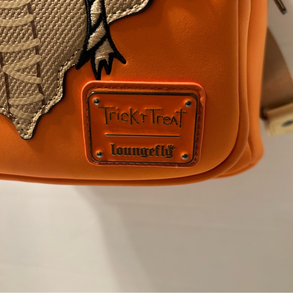 Trick 'r Treat Loungefly Mini Backpack – Sam Halloween NWOT - Picture 2 of 9